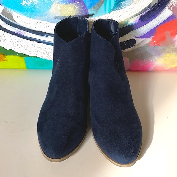 Blue Suede Ankle Boots, Size 8.5 - Picture 2 of 7